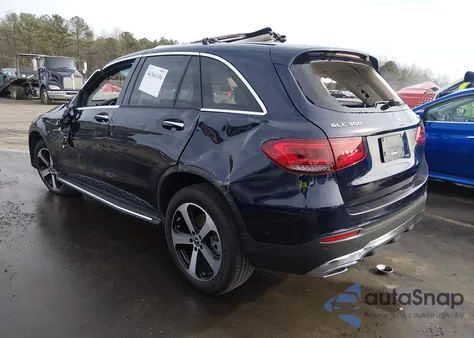 2021 Mercedes-Benz Glc 300 4Matic Suv z USA, uszkodzony, nr VIN W1N0G8EB4MF952614